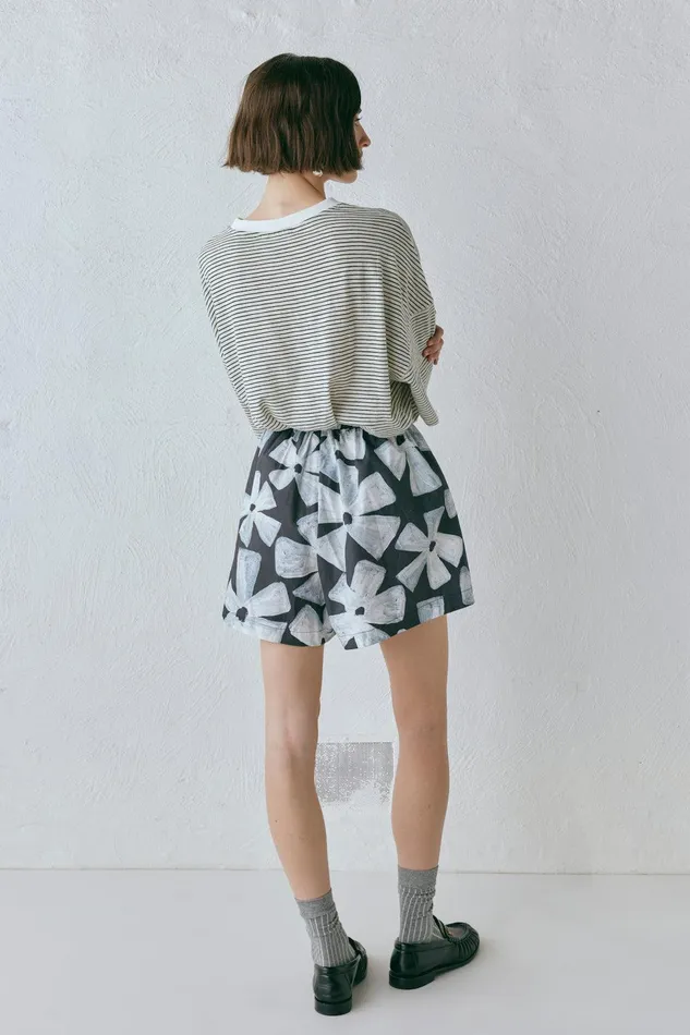 VRG GRL Annika Shorts Fiore Women Sets VRG GRL Annika Shorts Fiore Women Sets