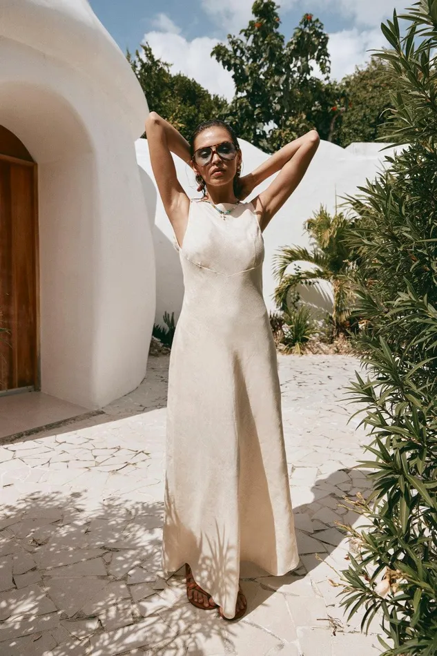 VRG GRL Art Of Bloom Linen Bias Cut Maxi Dress Cream Women MidiMaxi Dresses