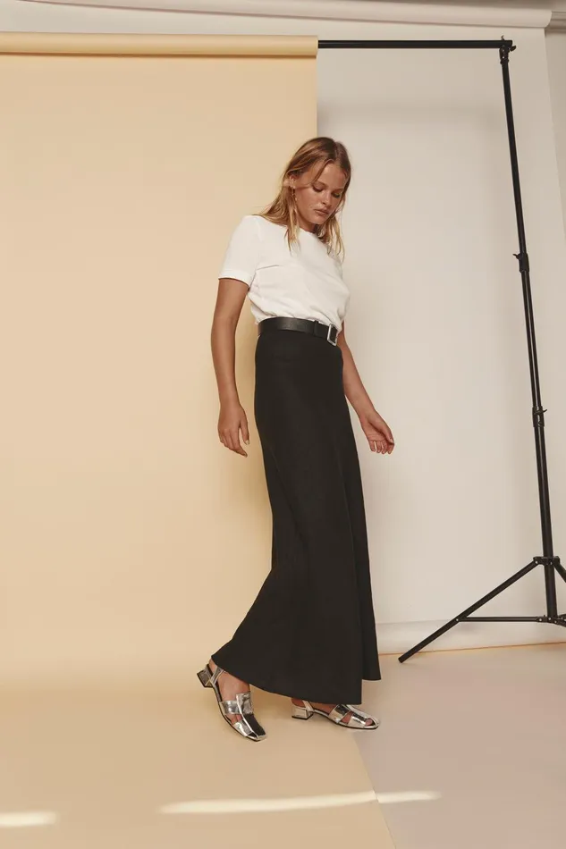 VRG GRL Ena Linen Bias Cut Maxi Skirt Black Women Skirts VRG GRL Ena Linen Bias Cut Maxi Skirt Black Women Skirts