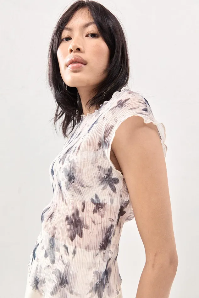 VRG GRL Retrofuture Top Charcoal Women Short Sleeve