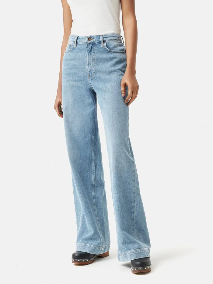 Women Balfour Long Wide Leg Jean Light Blue Wash Jigsaw Trousers