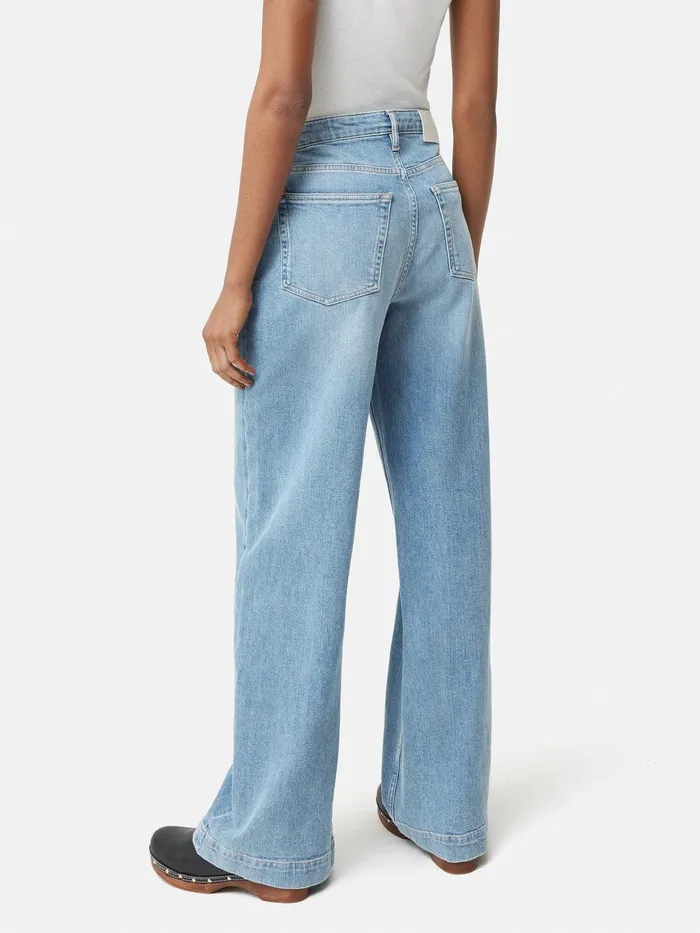 Women Balfour Long Wide Leg Jean Light Blue Wash Jigsaw Trousers