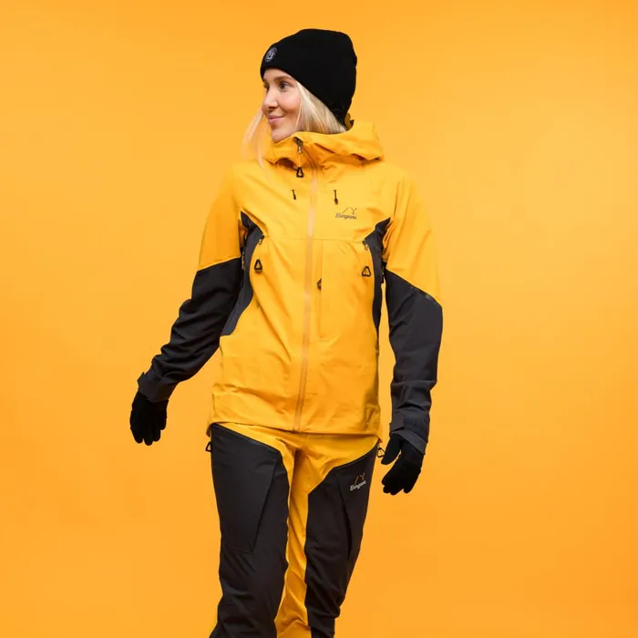 Women Bergans Of Norway Softshell Jackets Y Mountainline Hybrid Softshell Jacket Mango Yellow Dark Shadow Grey
