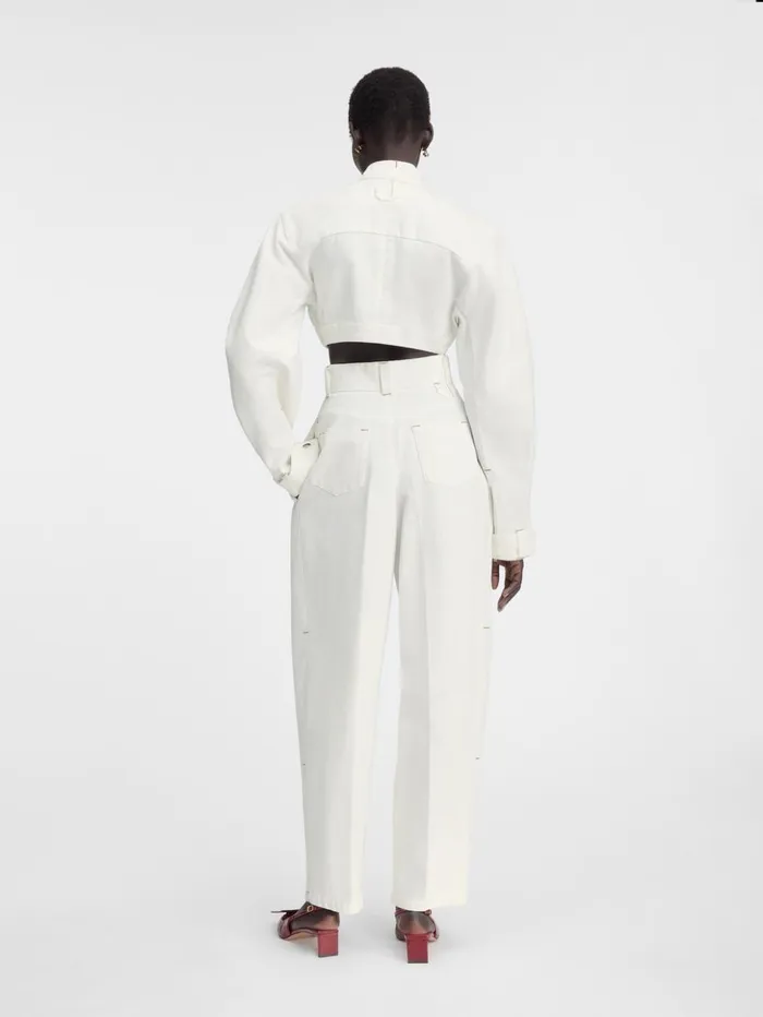 Women Coats and Jackets JACQUEMUS The Cabrio Denim DeNmes Jacket Offwhite Women Coats and Jackets JACQUEMUS The Cabrio Denim DeNmes Jacket Offwhite