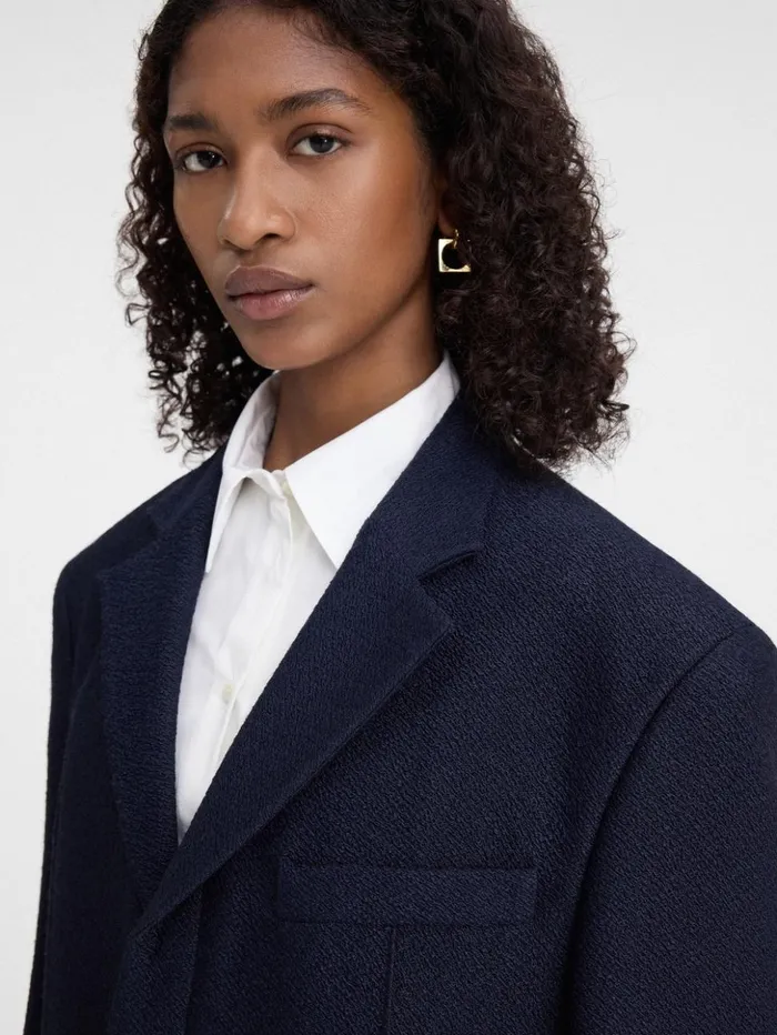 Women Coats and Jackets JACQUEMUS The Man039s Jacket Dark Navy Women Coats and Jackets JACQUEMUS The Man039s Jacket Dark Navy
