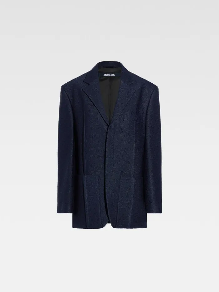 Women Coats and Jackets JACQUEMUS The Man039s Jacket Dark Navy Women Coats and Jackets JACQUEMUS The Man039s Jacket Dark Navy
