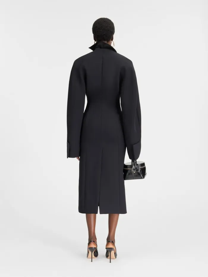 Women Coats and Jackets JACQUEMUS The Ovalo Coat Black Women Coats and Jackets JACQUEMUS The Ovalo Coat Black