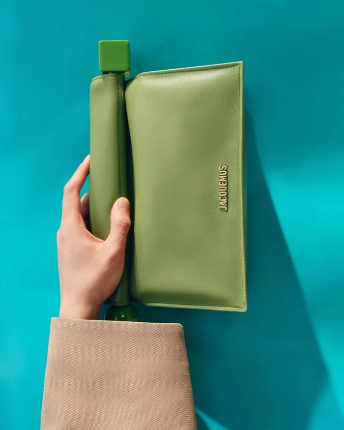 Women Crossbody and Handbags JACQUEMUS The Rond Carr Clutch Green Women Crossbody and Handbags JACQUEMUS The Rond Carr Clutch Green