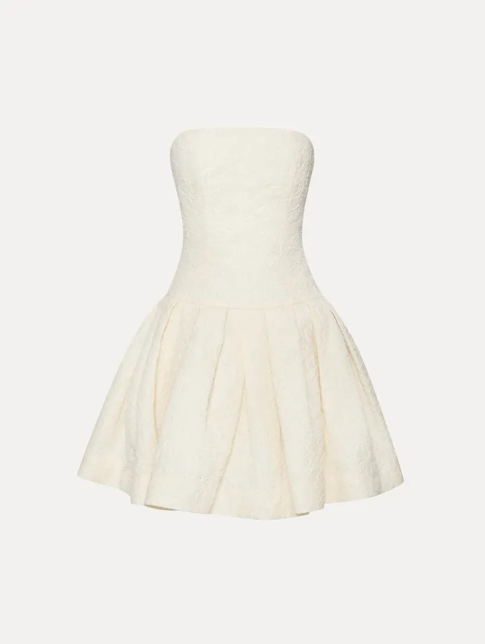 Women Dresses Oscar De La Renta Textured Floral Cloqu CapeBack Dress Ivory