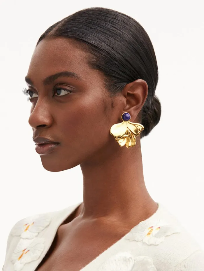 Women Earrings Oscar De La Renta Cabochon Petal ClipOn Earrings Lapis