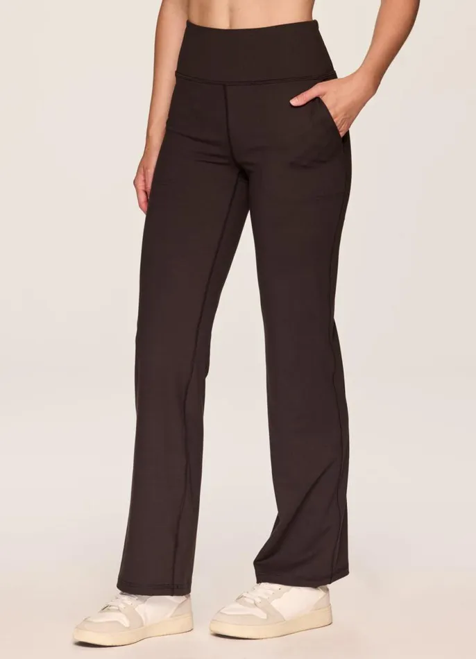 Women Easy Living Bootcut Pant Coffee RBX Active Pants