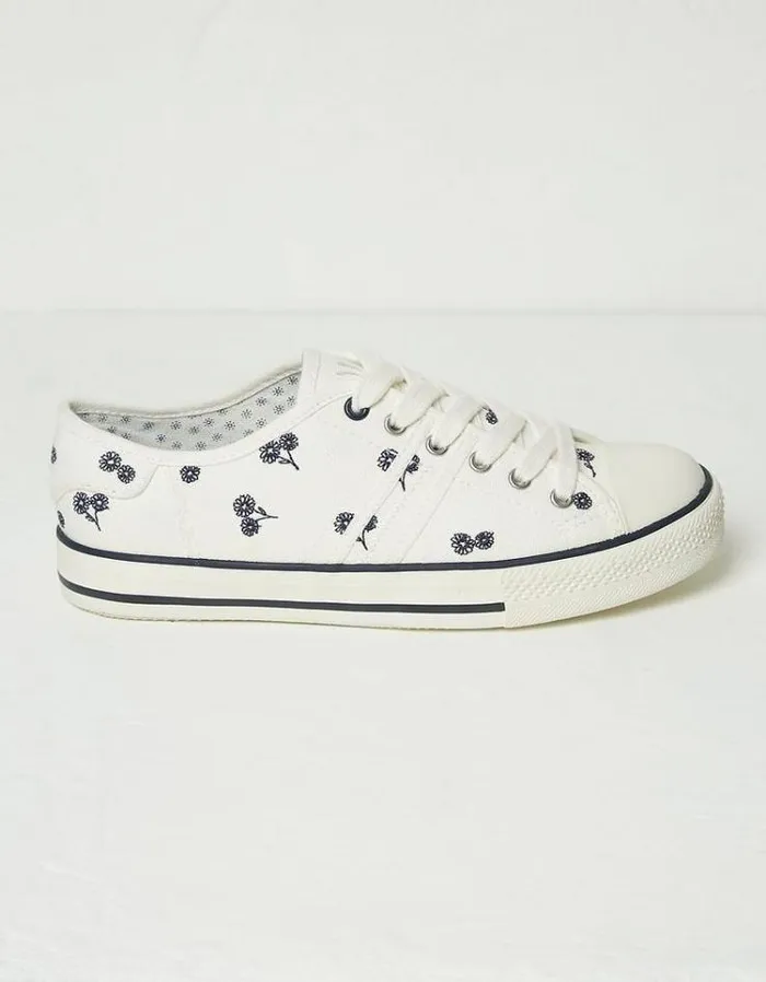 Women FatFace Sneakers Raya Canvas Lace Up Sneakers Ivory