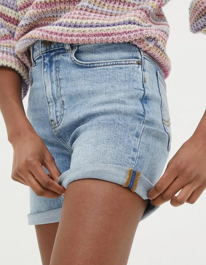 Women FatFace Vacation Shop Darley Denim Shorts Light Denim Blue