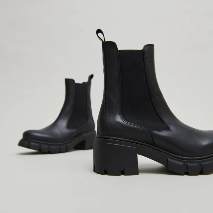 Women Heeled Boots With Notched Soles Black JONAK Ankle Boots Lowboots