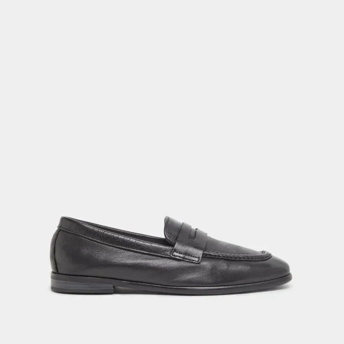 Women Loafers With Flat Heels And Rounded Toes Black JONAK Loafers