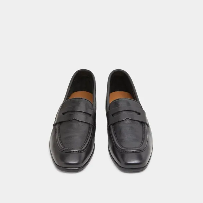 Women Loafers With Flat Heels And Rounded Toes Black JONAK Loafers