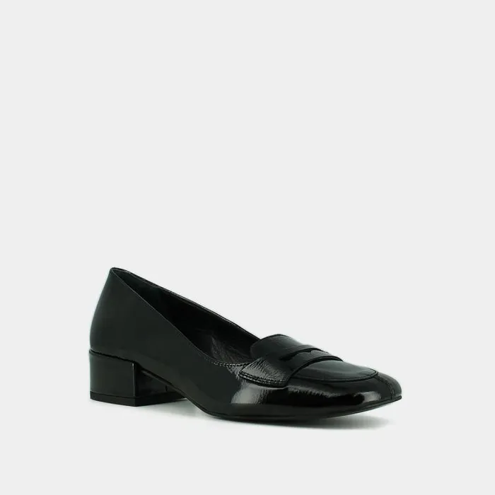 Women Lowheeled Loafers Black JONAK Loafers