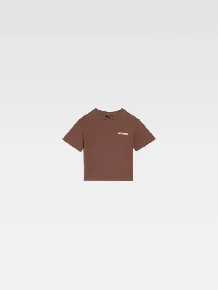 WomenMen Tops JACQUEMUS The Jacquemus Kids039 Tshirt Dark Brown WomenMen Tops JACQUEMUS The Jacquemus Kids039 Tshirt Dark Brown