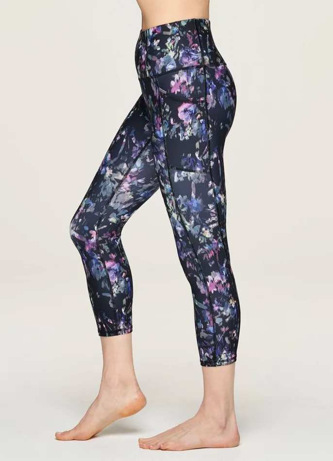 Women Midnight Garden Super Soft Capri Multi RBX Active Capris