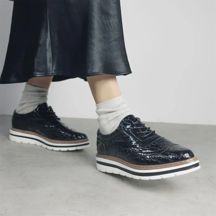 Women Moda In Pelle Brogues And Loafers Gennisiss Black Patent Mocc Croc