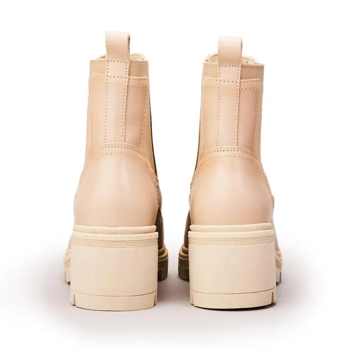 Women Moda In Pelle Chelsea Boots Chella Cream Leather