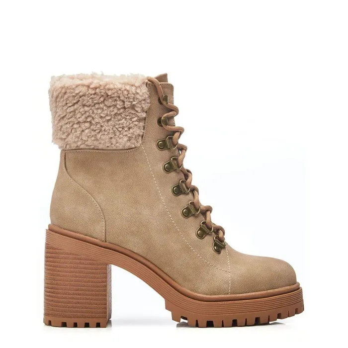 Women Moda In Pelle Chunky Boots Arrya Taupe Protauras