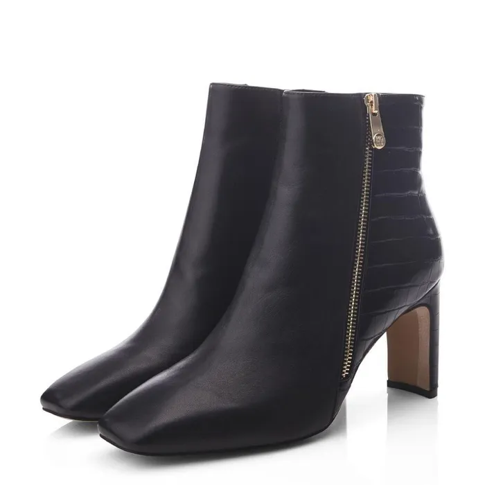 Women Moda In Pelle Heeled And Wedge Boots Kyrye Black Leather