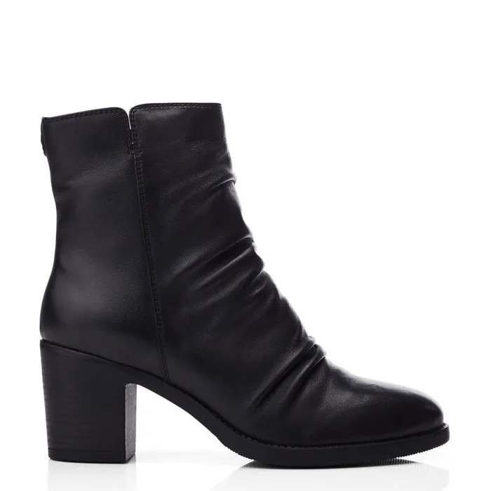 Women Moda In Pelle Heeled And Wedge Boots Noula Black Leather