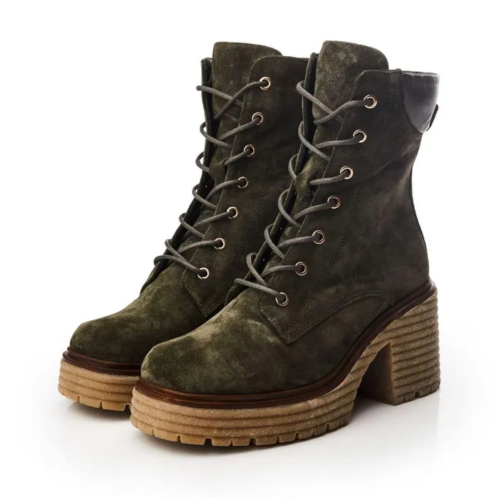 Women Moda In Pelle Heeled And Wedge Boots Shoon Sh Arenal Olive Suede