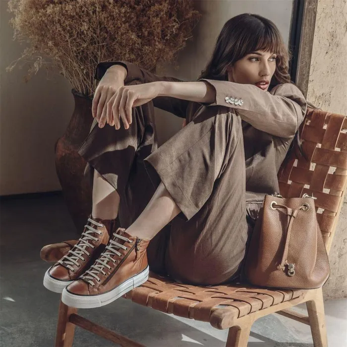 Women Moda In Pelle HighTop Trainers Annaken Tan Leather