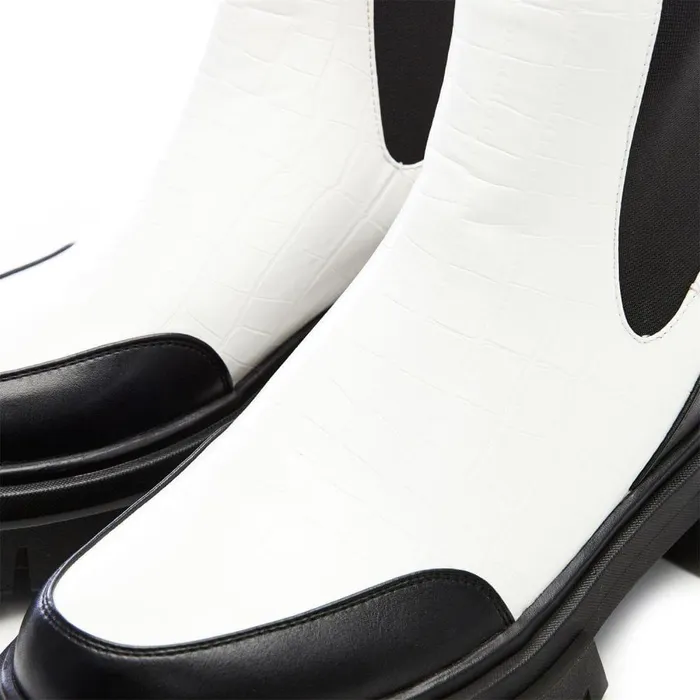 Women Moda In Pelle MidCalf Boots M By Moda Berra White Patent Mocc Croc