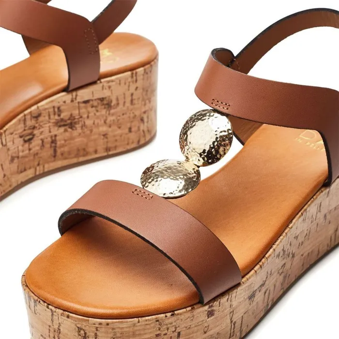 Women Moda In Pelle Wedge Sandals Rakeb Tan Leather