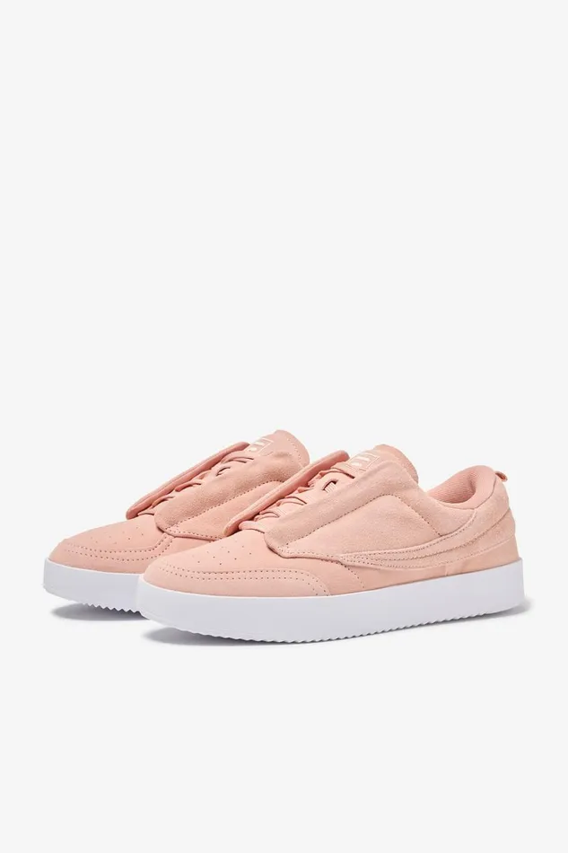 Women Sneakers Fila Sanati Suede Festa 650 Dusty Pinkgardeniawhite Women Sneakers Fila Sanati Suede Festa 650 Dusty Pinkgardeniawhite