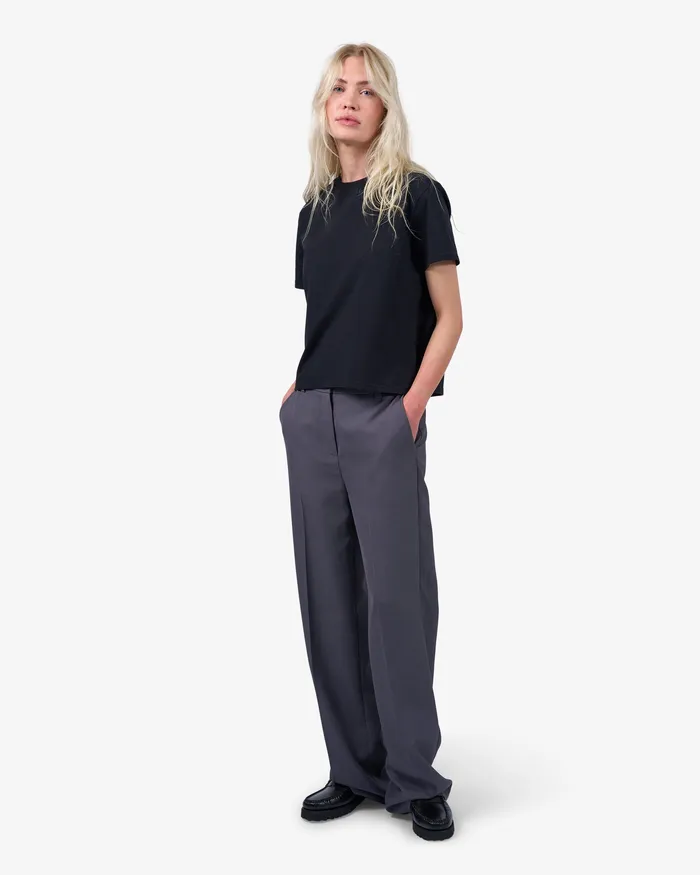 Women TShirts Colorfulstandard Organic Boxy Crop Tee 8211 Deep Black
