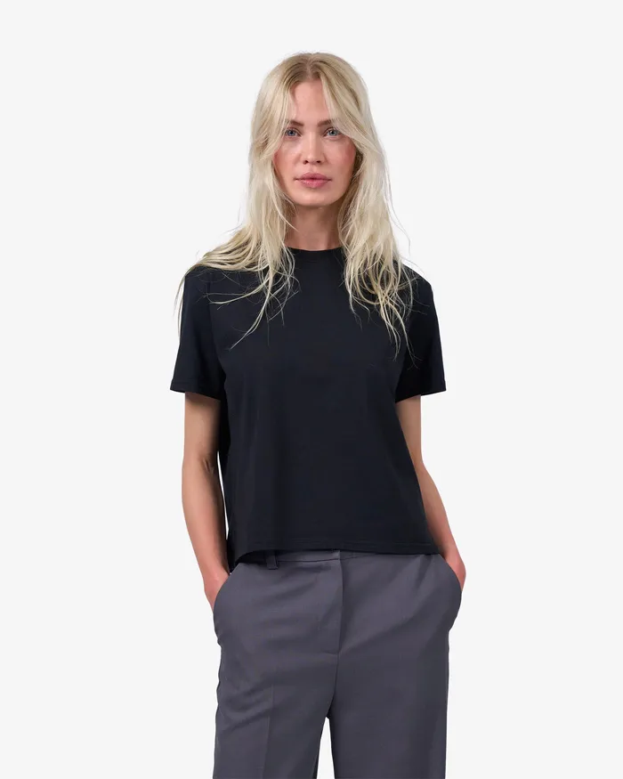 Women TShirts Colorfulstandard Organic Boxy Crop Tee 8211 Deep Black