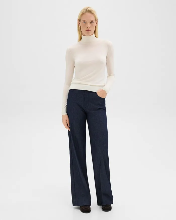 Women Theory Sweaters Cardigans Turtleneck Sweater In Regal Wool New Ivory