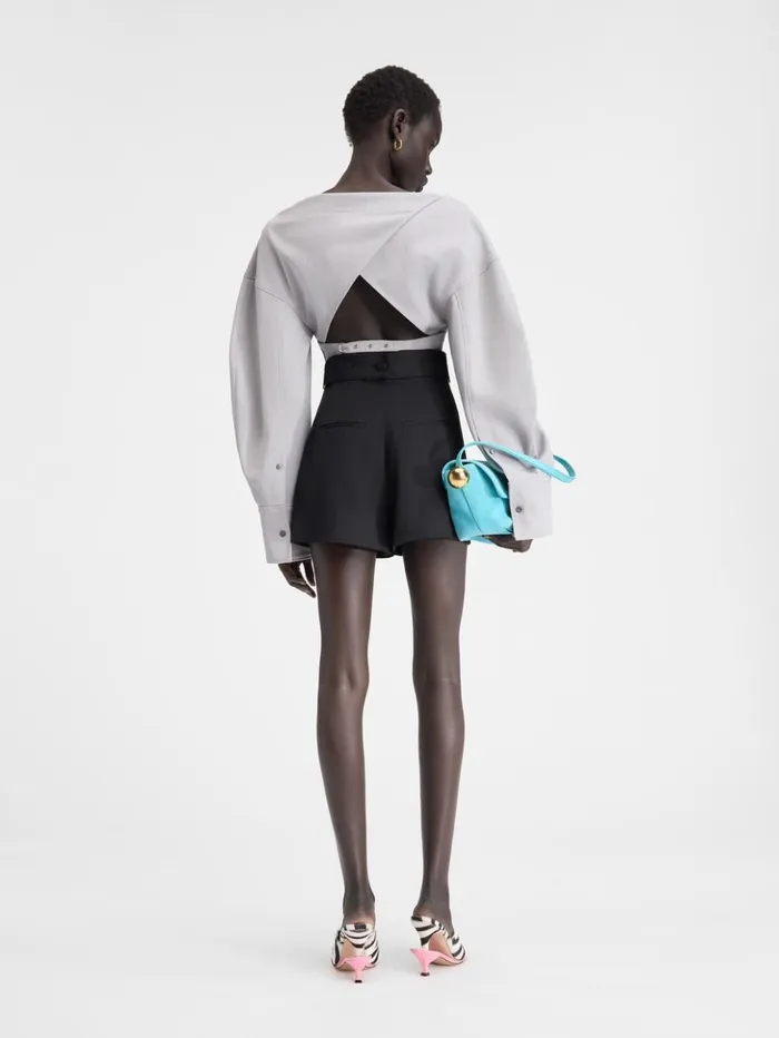 Women Trousers and Shorts JACQUEMUS The Bari Shorts Black